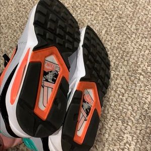 Nike Shoes - Women’s Nike RETRO Air Max’s Nike Shoes - Women’s Nike RETRO Air Max’s
